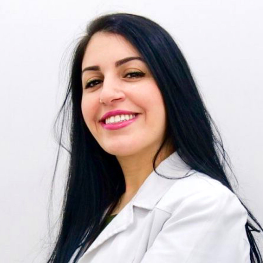 Dr. Lamis Alaisami, GP Dentist, United Arab Emirates  Freiburg