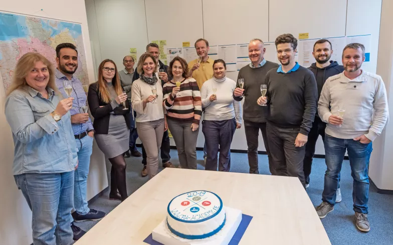 Auch die Verwaltung in Freiburg feiert gemeinsam mit dem Team von Sinnoptics