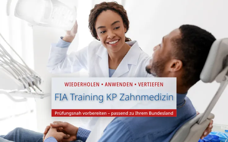 Einleitungsbild zur Veranstaltungsreihe „FIA Training KP Zahnmedizin“: Zahnärztin schaltet vor der Behandlung eines Patienten die Lampe ein